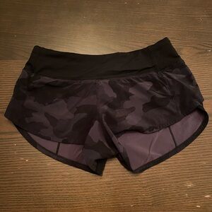 Lululemon speed ups camo